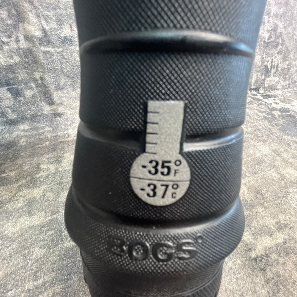 Bogs Unisex Youth Size 3 Neo Classic Waterproof Cold Weather Boots Camo Black - Picture 10 of 11